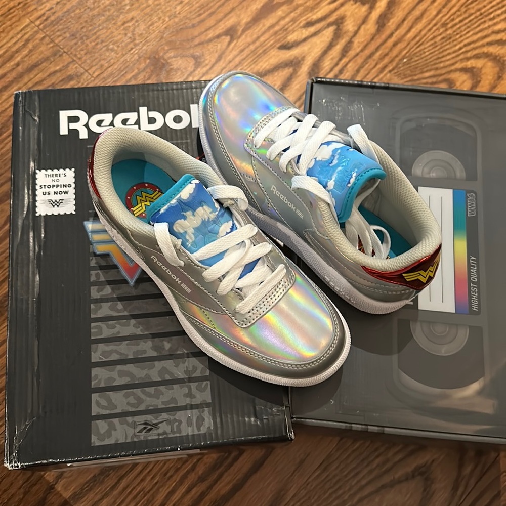 Reebok Club C 85 Wonder Woman 1.5 PS